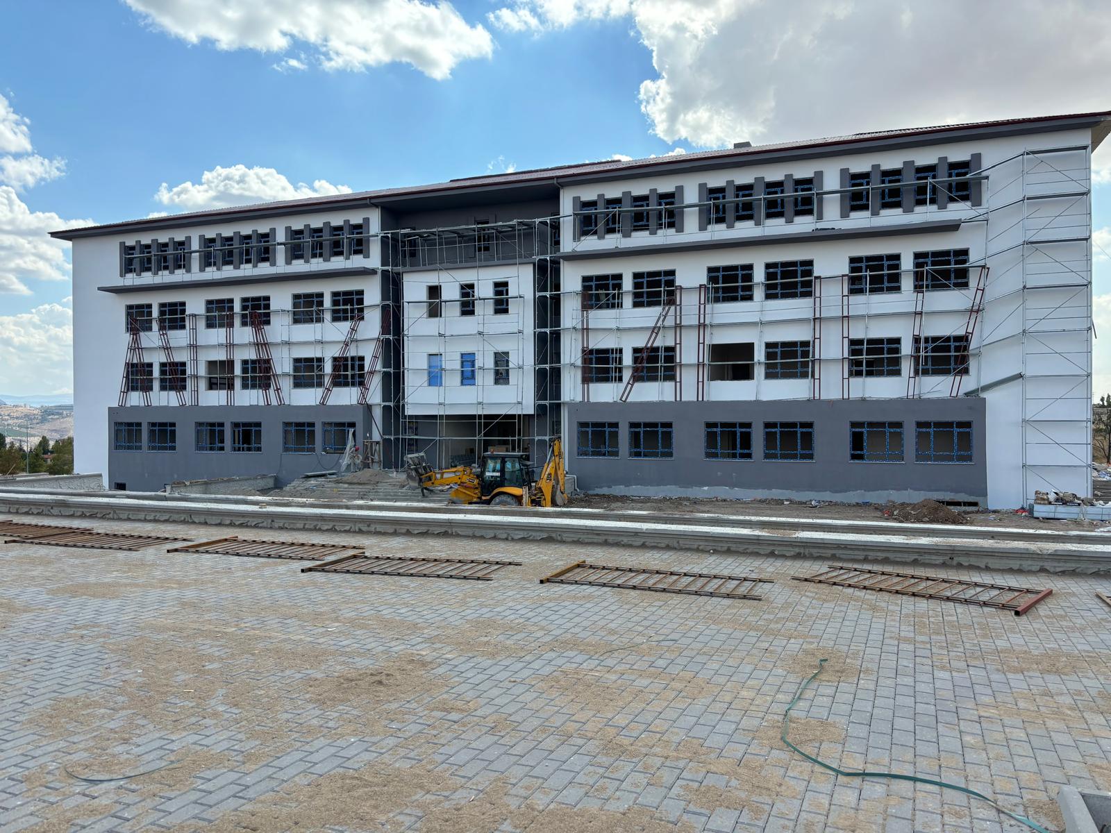 Altındağ Çocuksevenler OO. – Karacaören İÖ.- Kaşgarlı Mahmut İÖ. Temel Okulları Yapım İşi